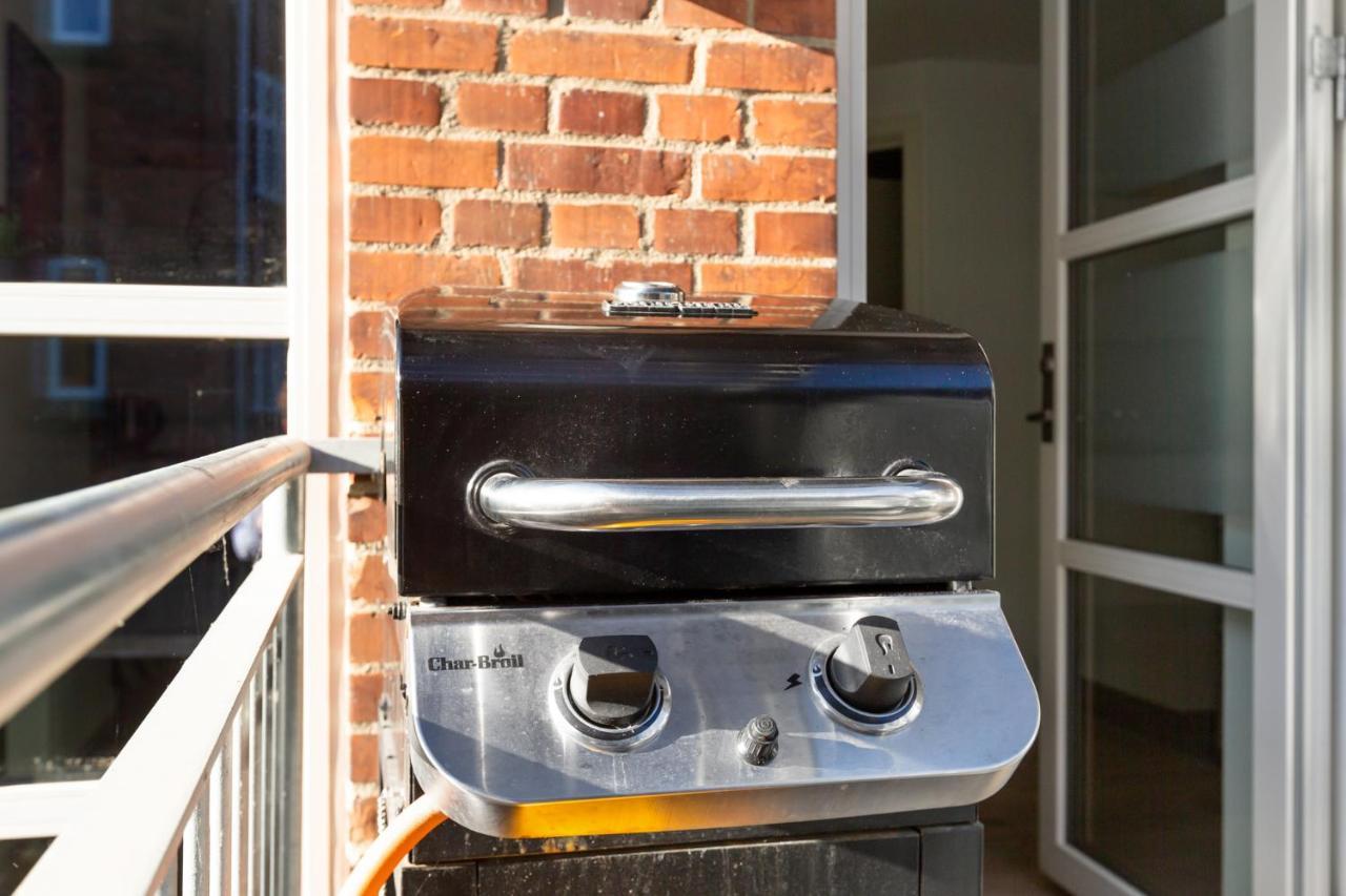 200 M Fra Rutebilstation - Privat Terrasse, Grill Daire Århus Dış mekan fotoğraf